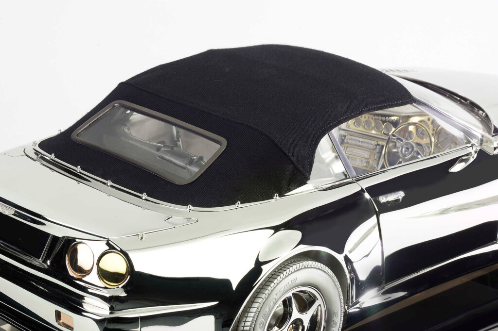 silver replica Aston Martin Vantage
